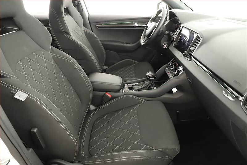 Škoda Karoq (2020) Sportline 1.5 TSI, ČR, AUTOMAT - fotka 7 z 23