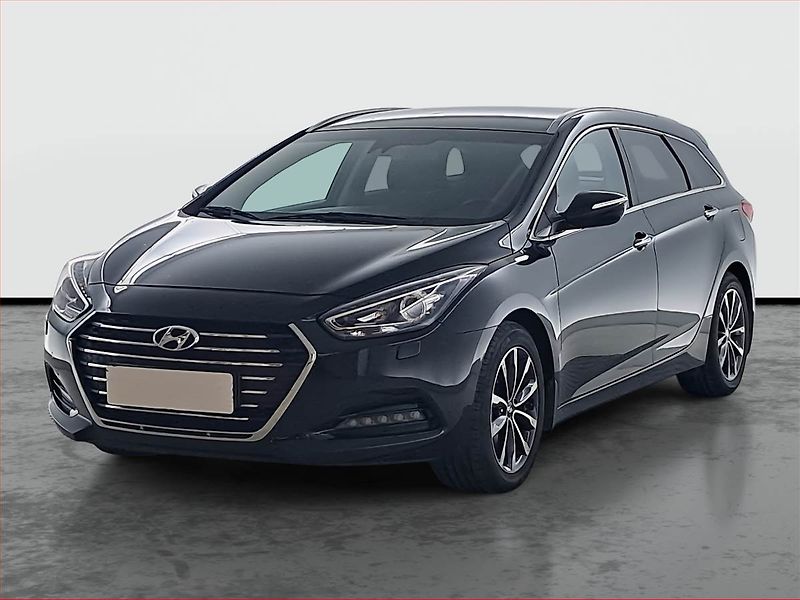 Hyundai i40 (2015) 1.7 CRDi, Navi, Xenony - fotka 2 z 15