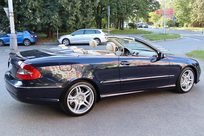 Mercedes-Benz CLK 550 AMG CABRIO 285kW - fotka 10 z 50