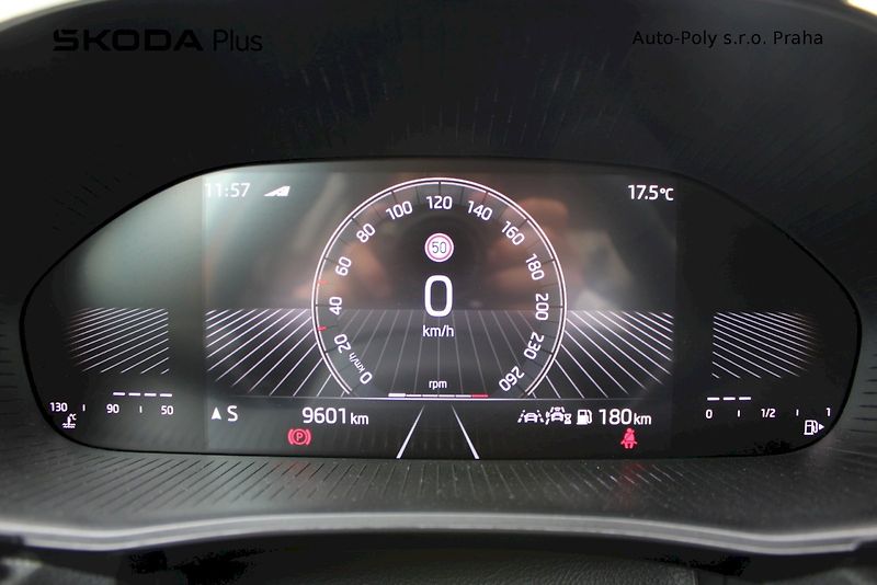 Škoda Fabia (2025) 1.0 TSI 70 kW Top Selection - fotka 14 z 25