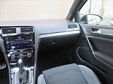 Volkswagen Golf (2019) R-Line 1.6 TDI, Automat - náhled 8