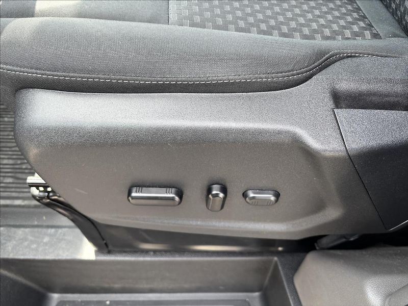 Ford Transit 0,0 Trend 68kWh 198kW269k L2 - fotka 22 z 40