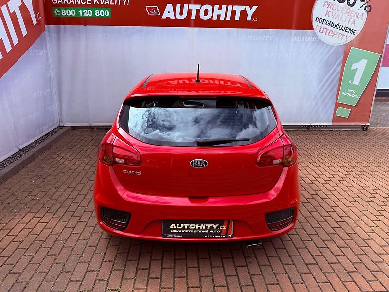 Kia Ceed 1.4 Comfort, ČR, 1.Maj, Servis - fotka 7 z 26