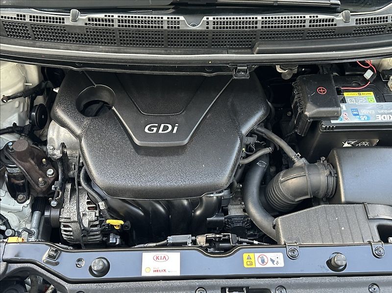 Kia Carens 1,6 GDI 135PS  Comfort Plus - fotka 44 z 50