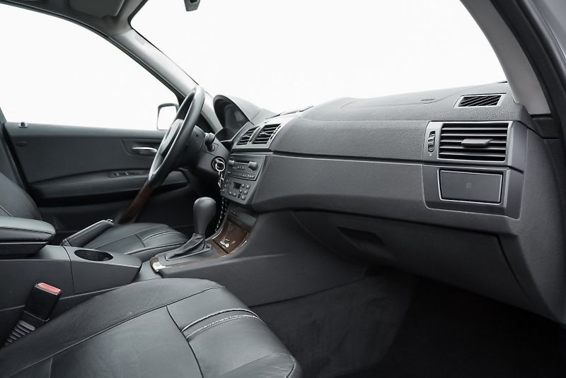 BMW X3 3.0d 150kW xDRIVE - fotka 20 z 20
