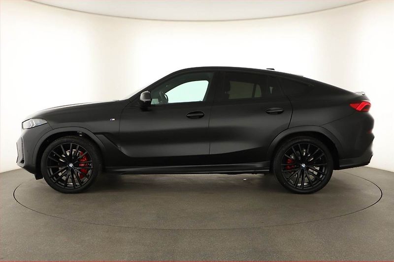BMW X6 (2025) xDrive30d, M Paket, Navigace - fotka 3 z 20