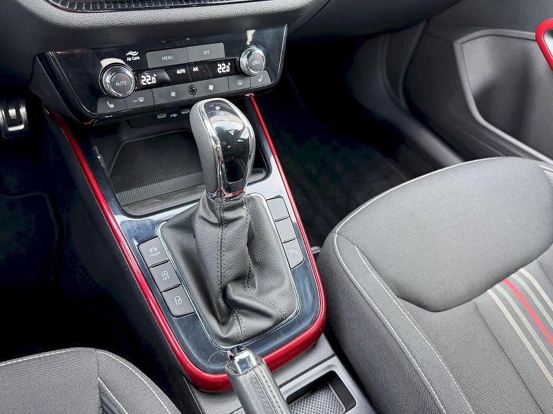 Škoda Fabia (2025) 1.5 TSI 110kW DSG Monte Carlo - fotka 28 z 35
