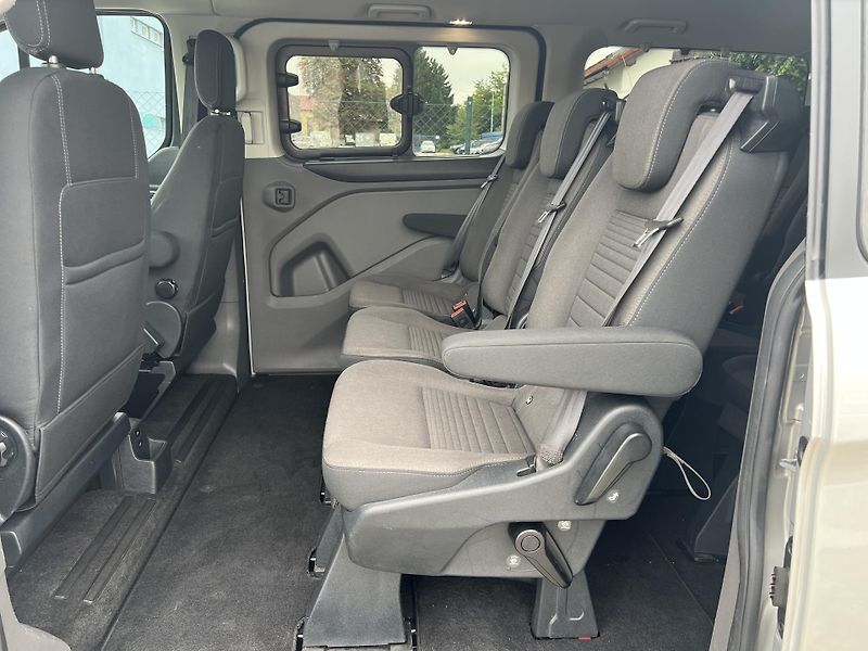 Ford Tourneo Custom 2.0TDCi TITANIUM 8MÍST ČR DPH - fotka 25 z 44