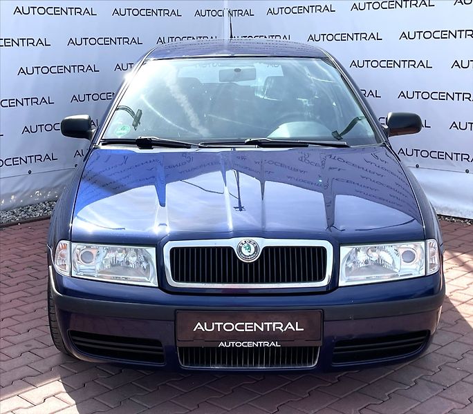 Škoda Octavia 1,9 tdi 66kw Amb. 1.majitel - fotka 2 z 25