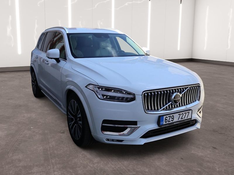 Volvo XC90 (2019) B5 AWD Inscription - fotka 5 z 21