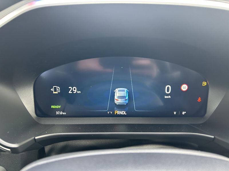 Ford Kuga Active X 2,5 HEV 134kW AWD - fotka 22 z 37