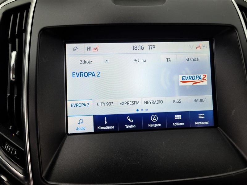 Ford Galaxy 2,5 Již není k dispozici - fotka 28 z 50
