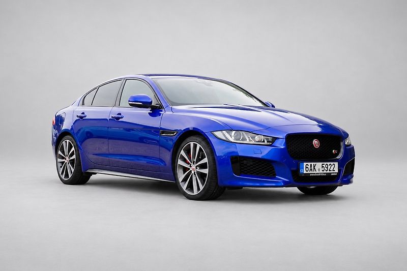 Jaguar XE S SUPERCHARGED DPH - fotka 1 z 34