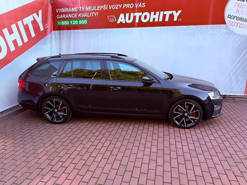 Škoda Octavia 2.0 TDi RS DSG, Pano, Memory - fotka 6 z 34