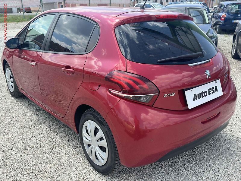 Peugeot 208 (2016) 1.6 HDi, ČR, AC, tempo, park - fotka 6 z 20