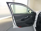 Hyundai i30 (2021) 1,6CRDI*ALU*AC**PARK.S**KAMERA - náhled 10