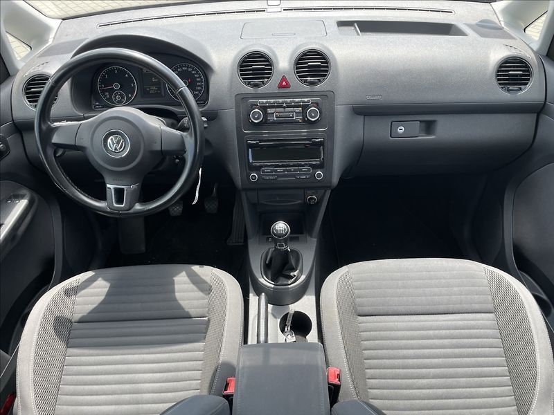 Volkswagen Caddy 2,0 TDi 103kw MAXI SOCCER 7mís - fotka 14 z 47