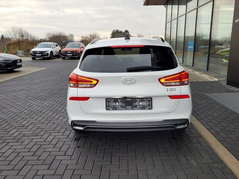 Hyundai i30 (2026) WG 1.0 T-GDI 85kW MT SMART  - fotka 5 z 26