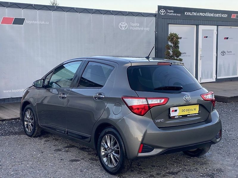 Toyota Yaris 1.5i, ČR, Trend, záruka - fotka 5 z 15