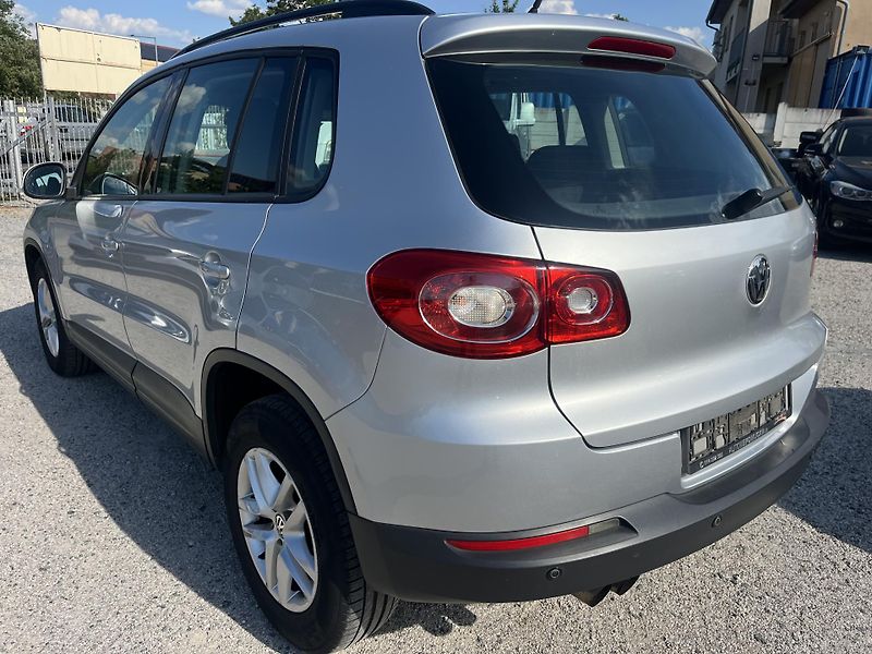 Volkswagen Tiguan (2008) 1.4 TSI 110 KW, 4x4 - fotka 12 z 15