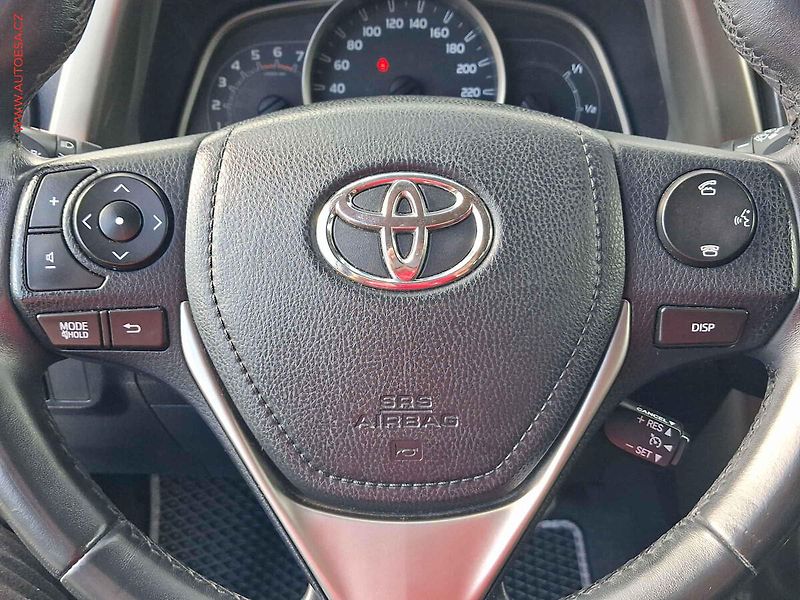 Toyota RAV4 (2014) 2.2 D-4D 4x4, ČR, AC, TZ - fotka 19 z 22