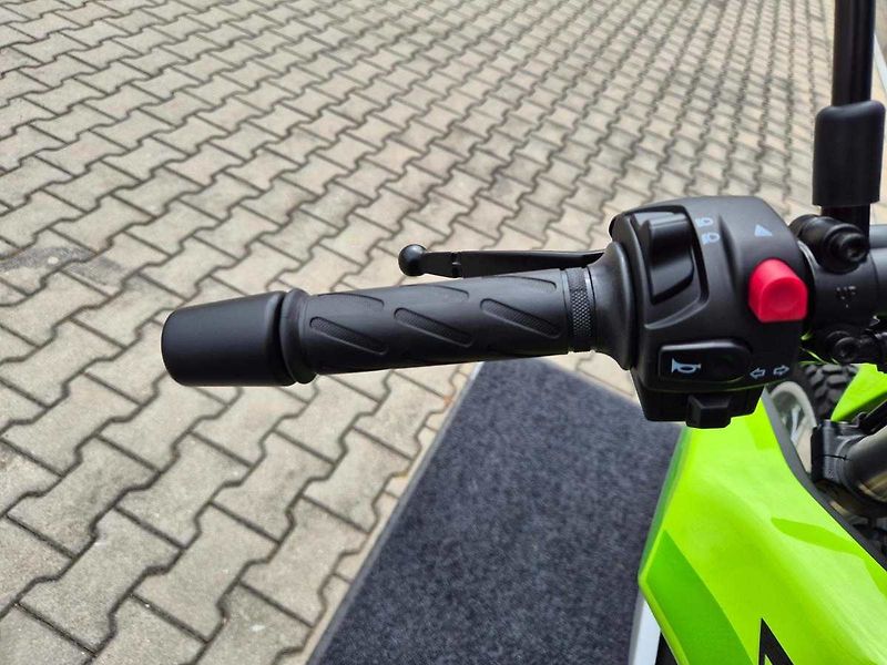 CFMOTO (2026) 250 Dual Sport - fotka 18 z 43