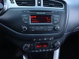 Kia Ceed (2015) 1.6 GDI, Serv.kniha, Tempomat - náhled 12