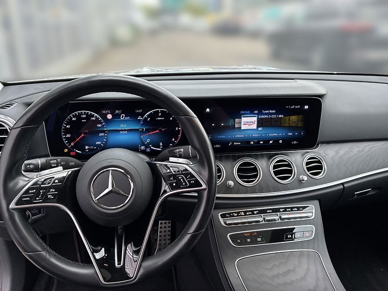 Mercedes-Benz Třídy E E-Třída 400 d 4MATIC All-Terra - fotka 11 z 18
