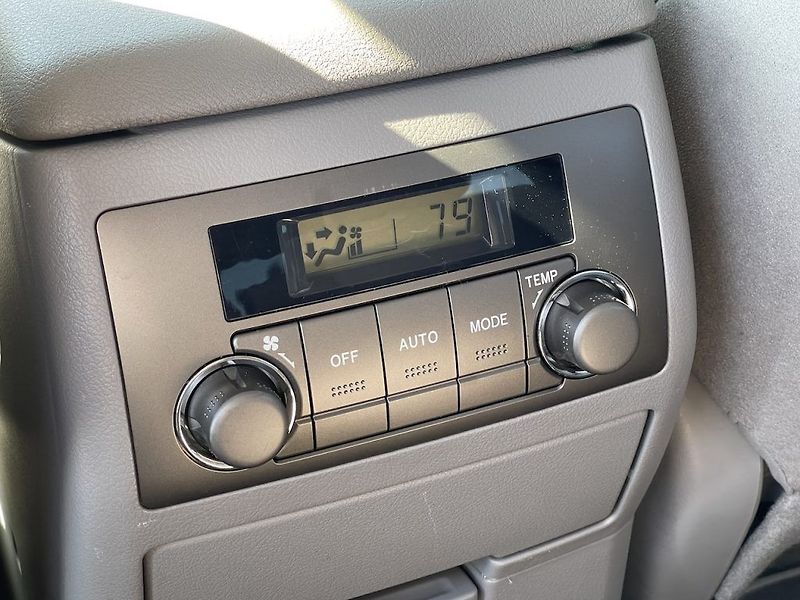 Toyota Highlander 3.3HSD, nová HSD baterie!! - fotka 13 z 33