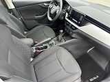 Škoda Scala (2021) 1.0 TSI Ambition - náhled 9