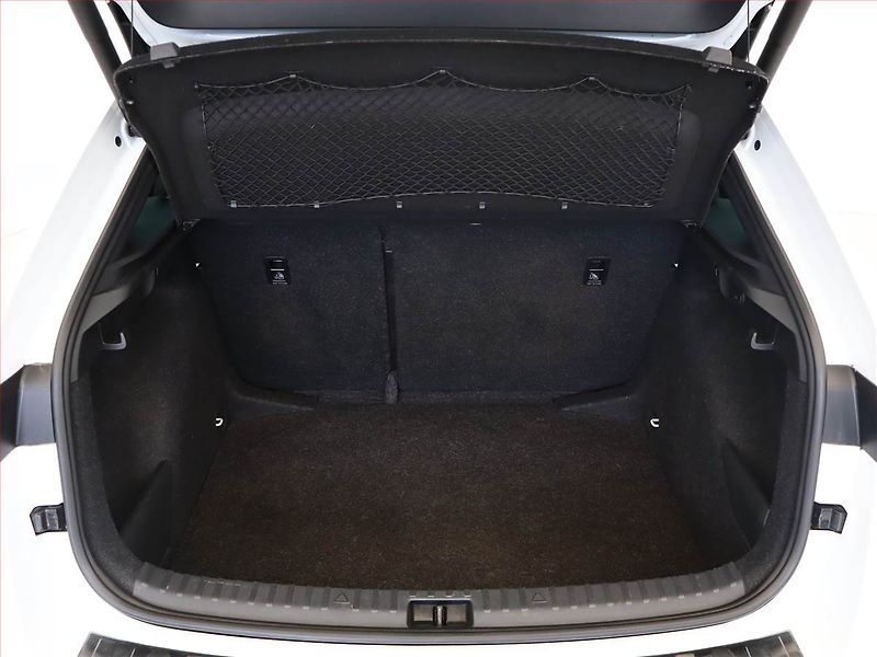 Škoda Scala (2019) Style 1.5 TSI, Automat - fotka 12 z 18