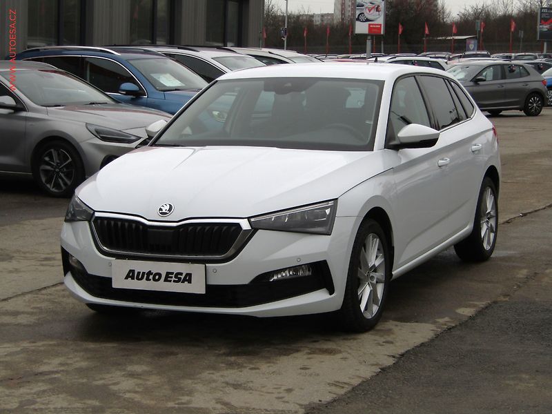 Škoda Scala (2022) 1.5 TSi, 1.maj,ČR, Style, DSG - fotka 3 z 22