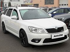 Škoda Octavia (2012) 2.0 TDi, RS, DSG, xenon - fotografie inzerátu