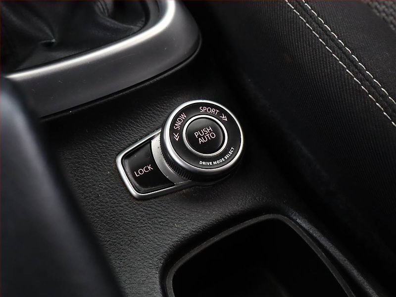 Suzuki SX4 S-Cross (2013) 1.6 VVT AllGrip, 4X4, ČR - fotka 12 z 14
