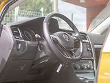 Volkswagen Golf (2018) ČR 1.0TSI 81KW – BARVA - náhled 13