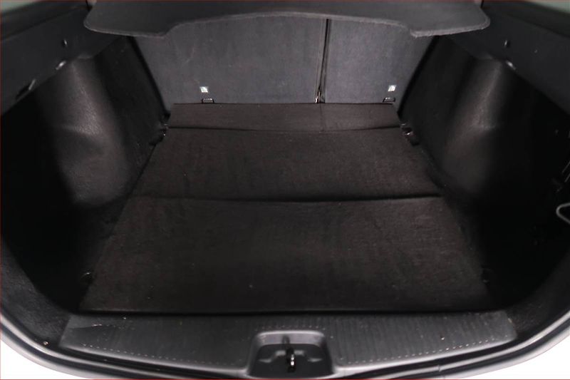 Dacia Logan (2014) 1.2 16V, po STK, Tažné - fotka 13 z 14