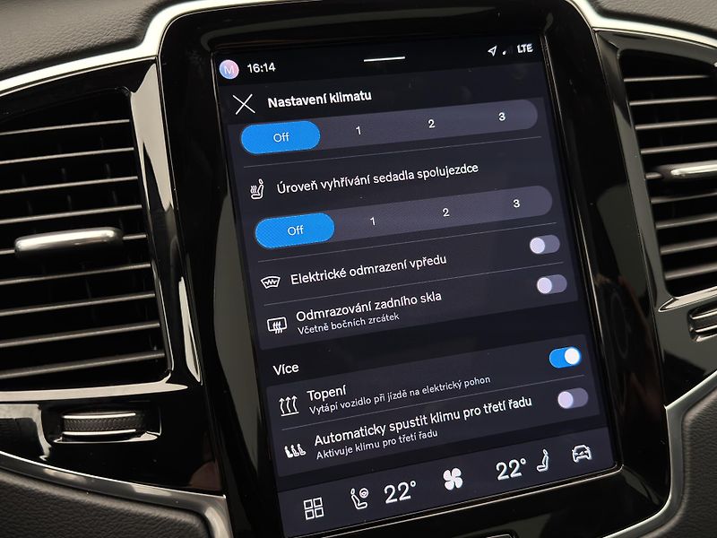 Volvo XC90 T8 AWD RECHARGE BRIGHT PLUS CZ - fotka 51 z 55