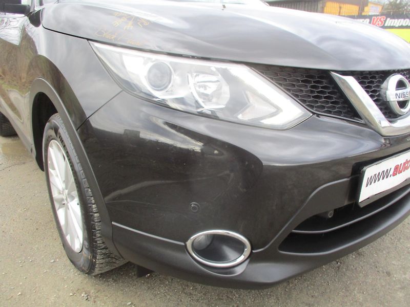 Nissan Qashqai 1.6DIG-T 120kW NAVI VÝHŘEV - fotka 25 z 43