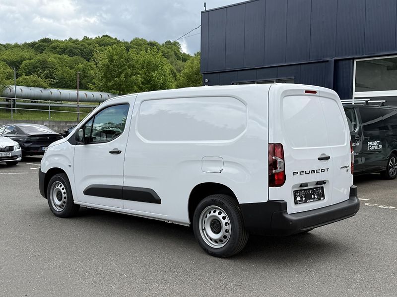 Peugeot Partner (2026) Furgon L2 1000 1.5 BlueHDi 130 - fotka 3 z 23