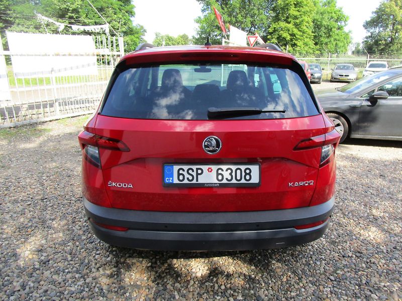 Škoda Karoq 1,6TDI-85KW-DSG-NOVÁ STK - fotka 6 z 30
