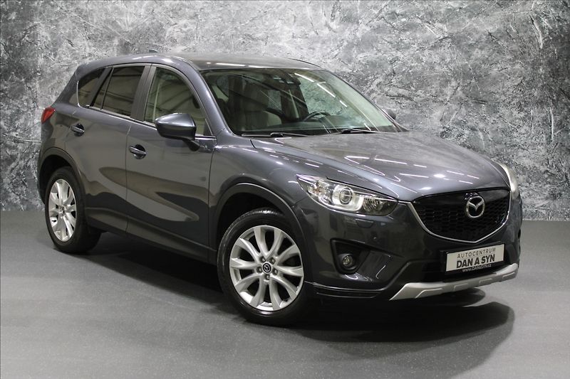 Mazda CX-5 2,0 Skyactiv AWD Automat - fotka 2 z 32