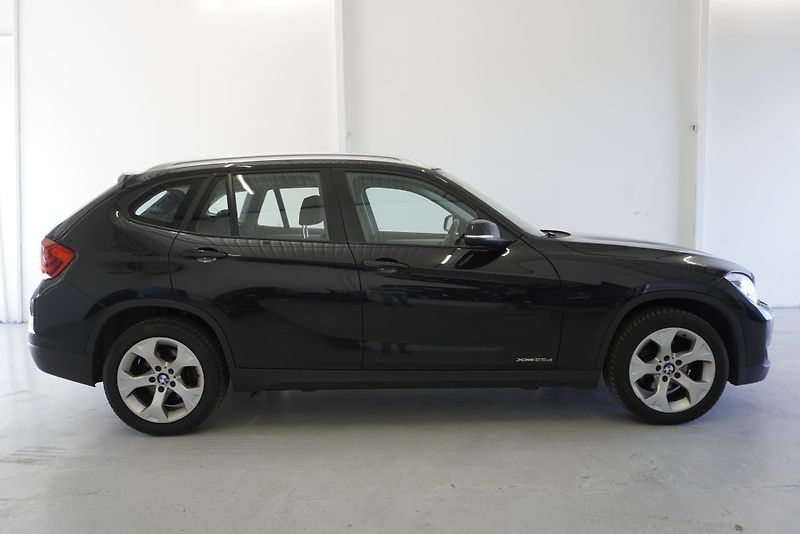 BMW X1 2.0D 160 kW XDRIVE AUTOMAT - fotka 5 z 27