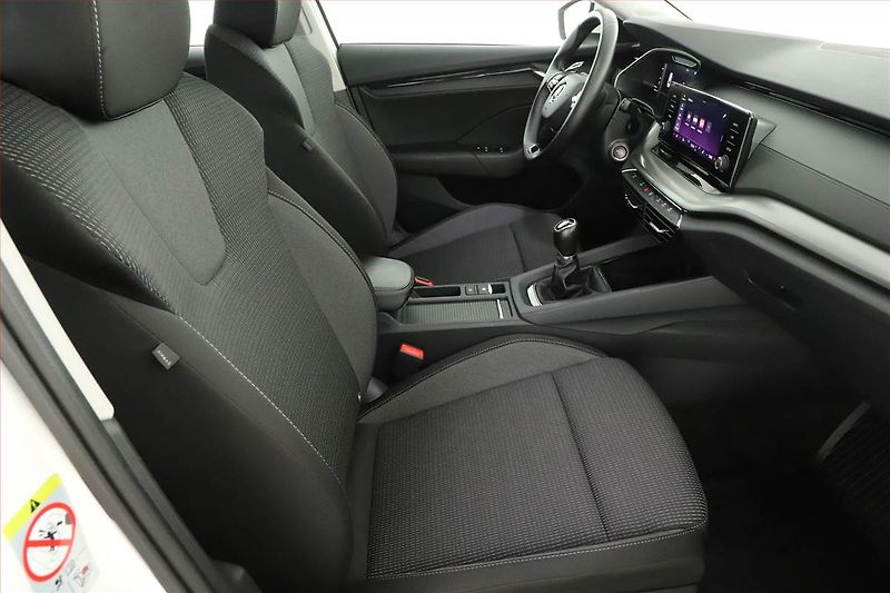 Škoda Octavia (2023) Ambition 1.5 TSI, ČR,1.maj - fotka 7 z 19