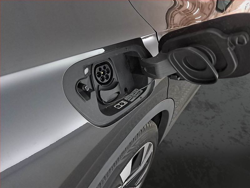 Volkswagen ID.4 (2021) Pro Perf. (82 kWh), SoH 91% - fotka 15 z 21