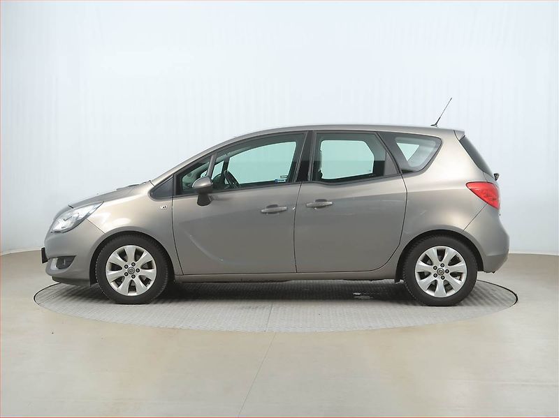 Opel Meriva (2014) 1.4 Turbo, Serv.kniha - fotka 3 z 13