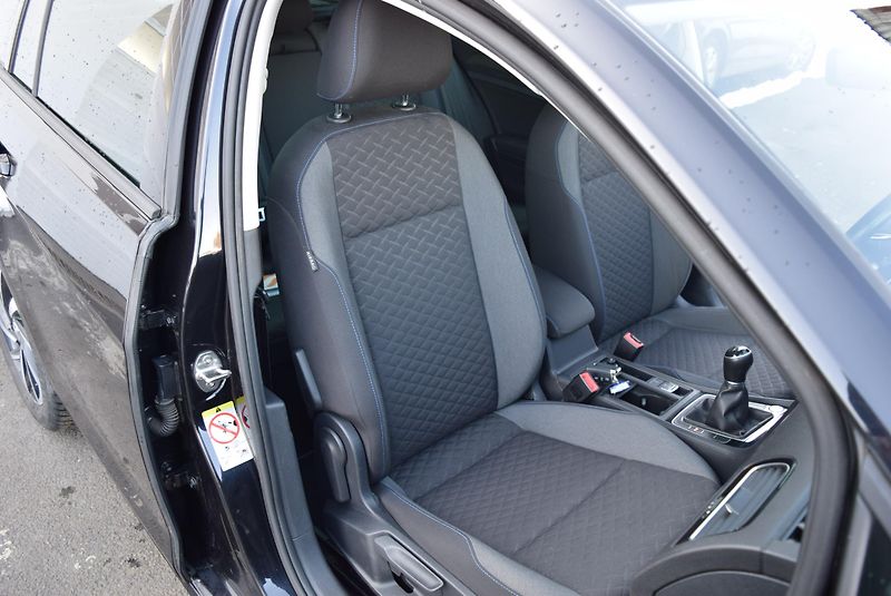 Volkswagen Golf Variant (2018) 1.4TSI 92kw COMFORTLIN PAN TAŽ - fotka 38 z 48