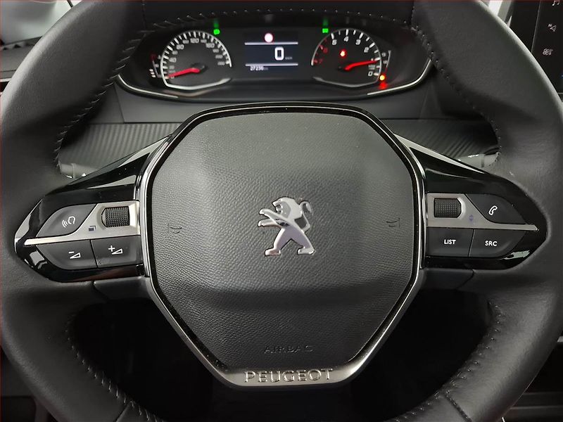 Peugeot 208 (2023) 1.2 PureTech, Serv.kniha - fotka 14 z 16