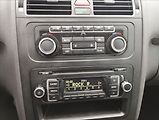 Volkswagen Touran 1,4 TSi 103KW - náhled 13