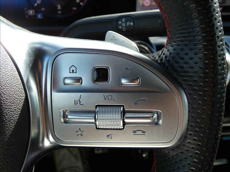 Mercedes-Benz CLA 2,0 200d 4M,1Maj, ČR, dph - fotka 20 z 35