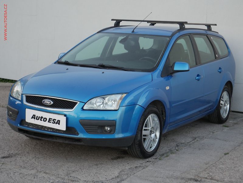 Ford Focus (2005) 2.0TDCi, AC - fotka 3 z 17